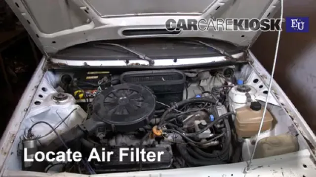 1993 Skoda Favorit L 1.3L 4 Cyl. Filtre à air (moteur) Changement